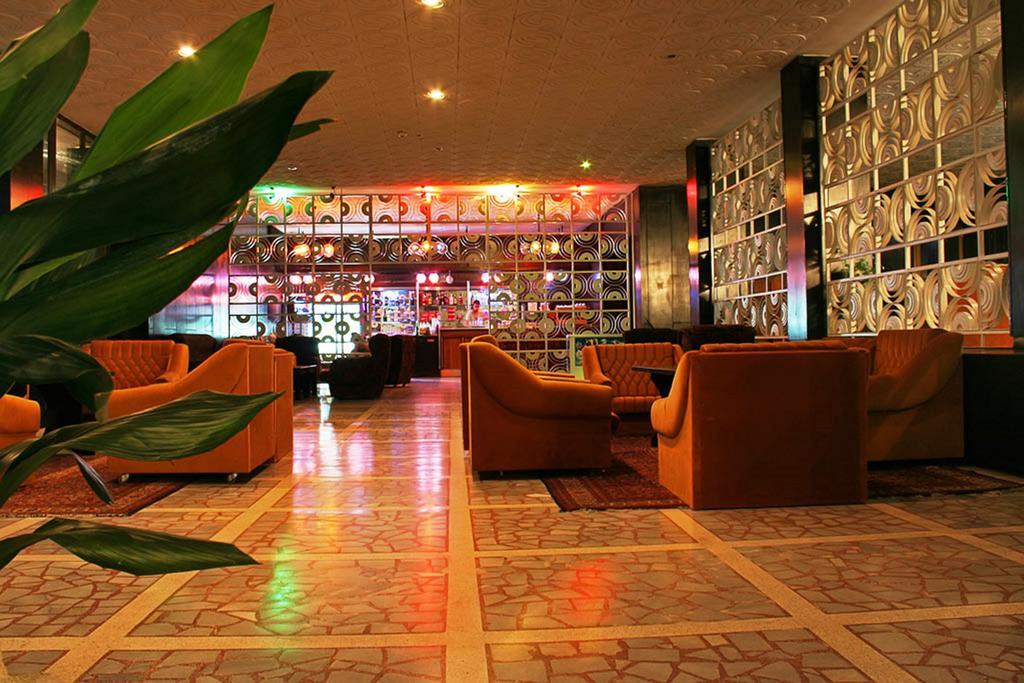 Geolog Hotel St Constantin et Helena Extérieur photo